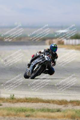 media/May-04-2025-CRA (Sun) [[aa98c8d4fa]]/Races/Race 8/